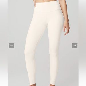 Alo 7/8 High-Waist Airbrush Leggings Ivory